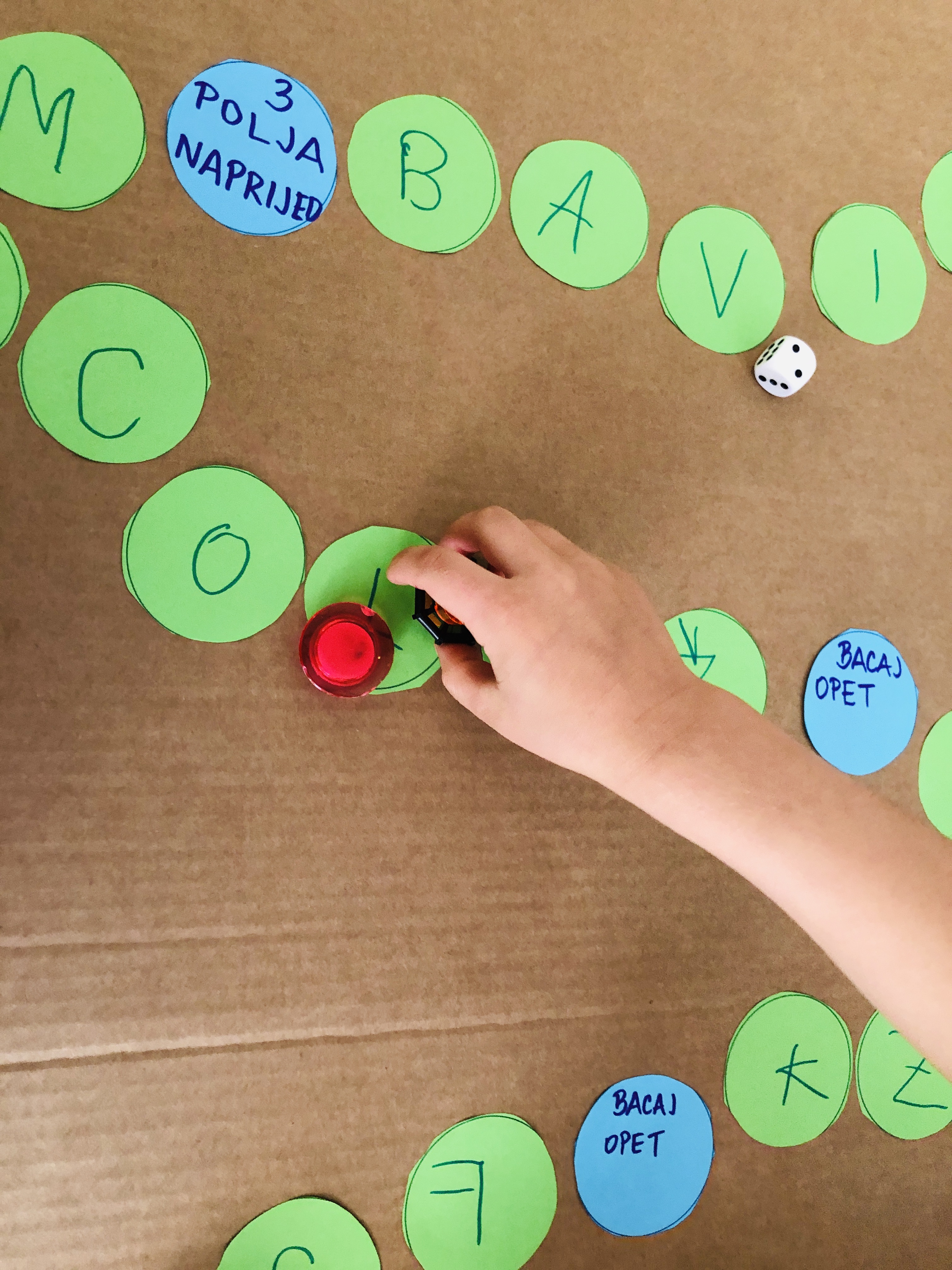 letters-board-game-for-phonemic-awarenes-fun-facts-and-crafts