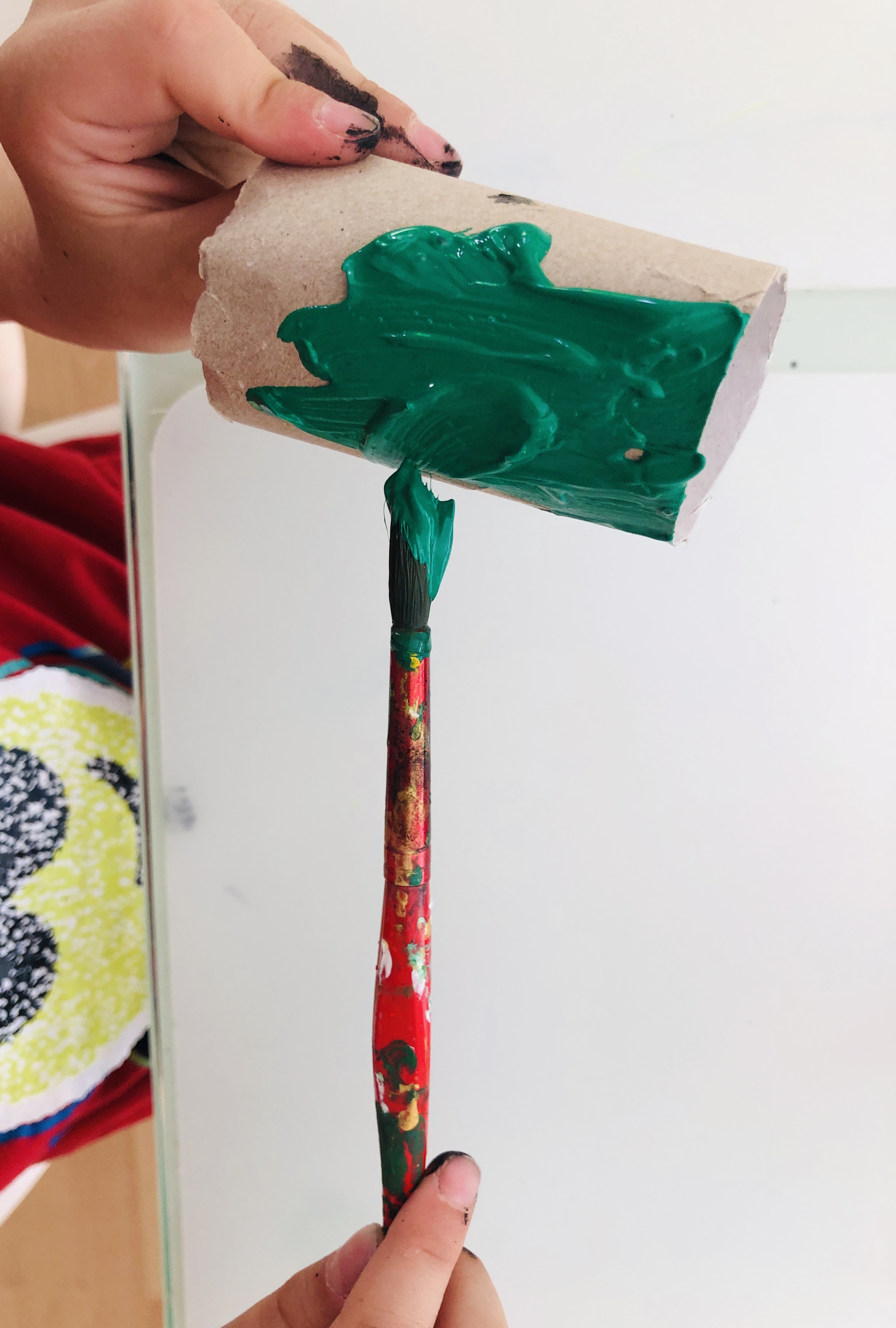 painting paper roll green