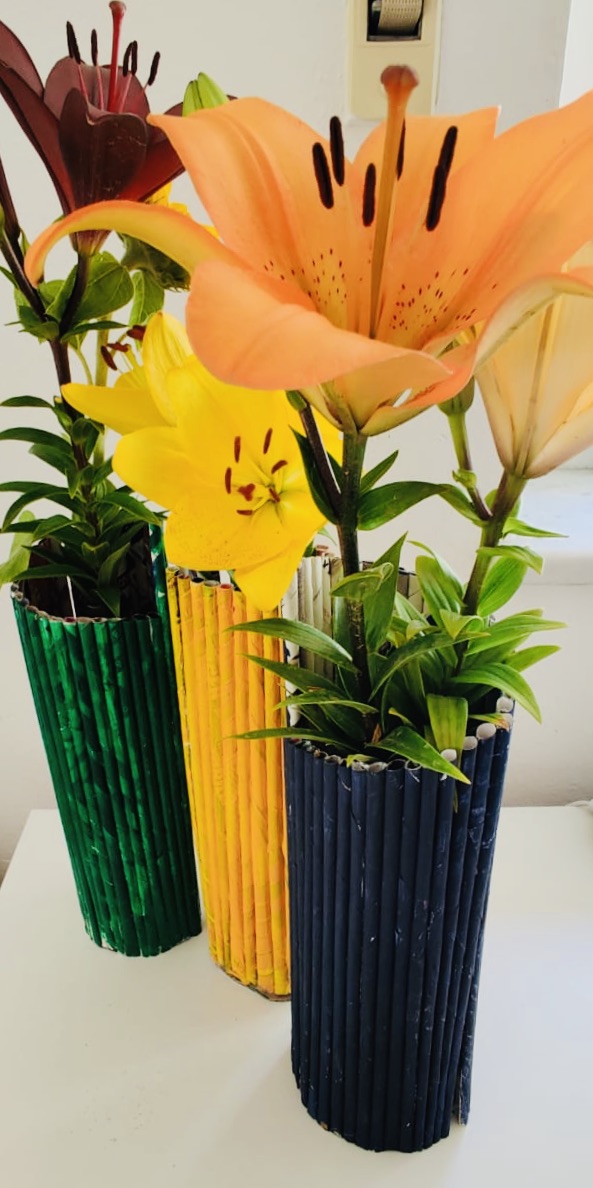 Upcycling with Kids - Vases - Fun, Facts and Crafts