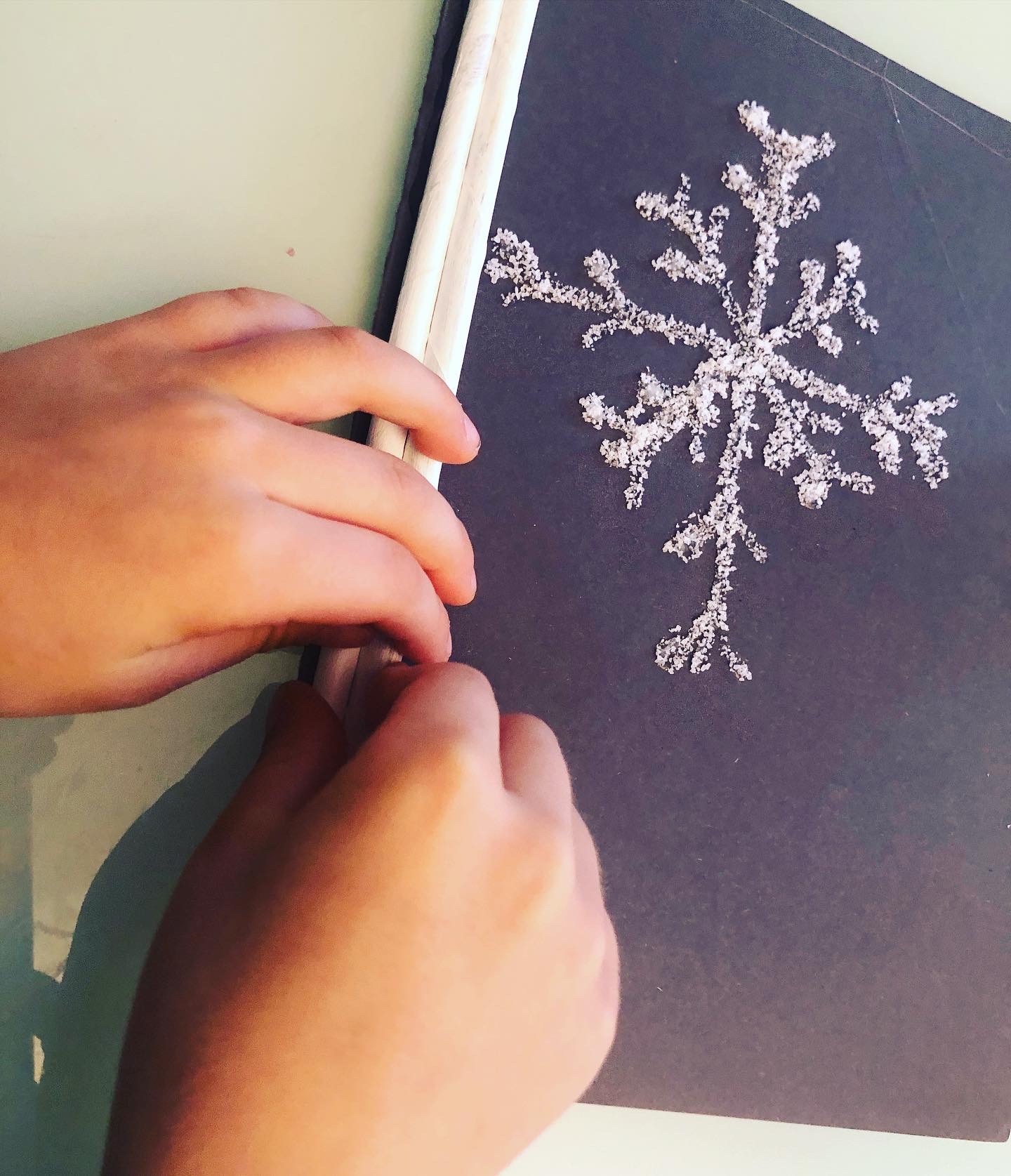 making a frame for the snowflake pictures